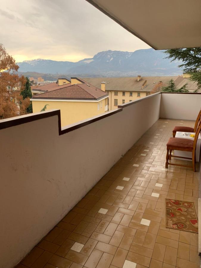 Appartamento Bolzano - Vittorio Veneto - Parcheggio Incluso Eksteriør bilde