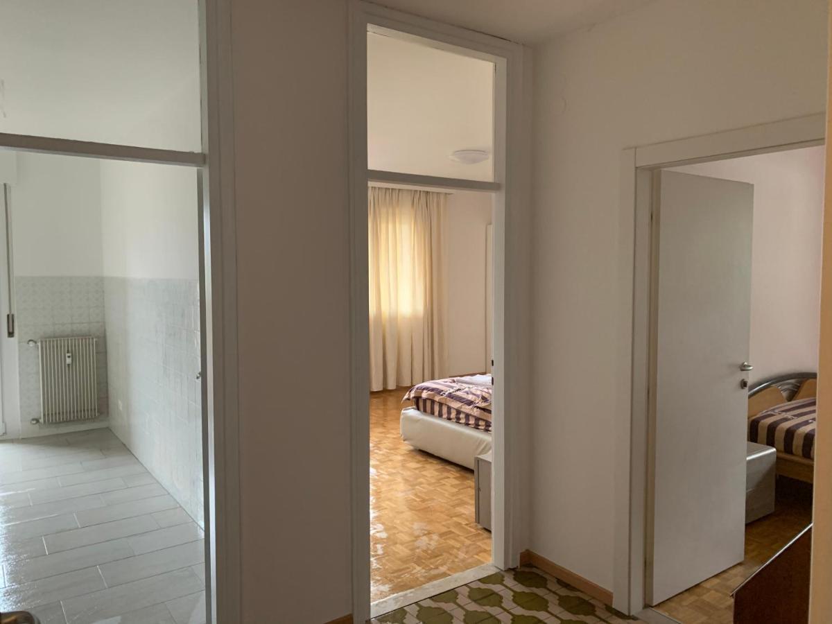Appartamento Bolzano - Vittorio Veneto - Parcheggio Incluso Eksteriør bilde